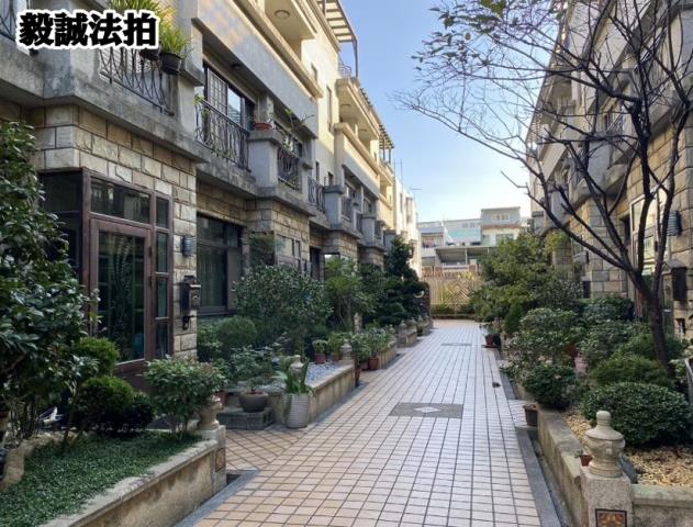 桃園法拍透天-0